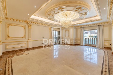 Villa en Palm Jumeirah, Dubai, 6 dormitorios, 1691 m², № 18359 - foto 10