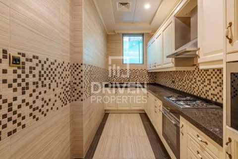 Villa en Palm Jumeirah, Dubai, 6 dormitorios, 1691 m², № 18359 - foto 22