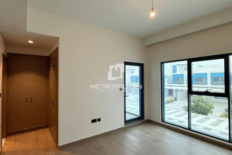 Townhouse in Damac Lagoons, Dubai 4 bedrooms, 144 sq.m. № 73158 - photo 9