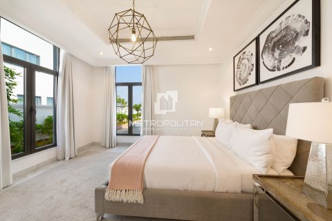 Villa in Signature Villas, Palm Jumeirah, Dubai 5 bedrooms, 1245 sq.m. № 73154 - photo 30