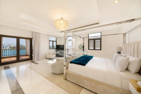 Villa in Signature Villas, Palm Jumeirah, Dubai 5 bedrooms, 1245 sq.m. № 73154 - photo 18