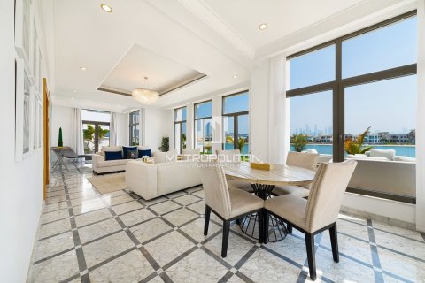 Villa in Signature Villas, Palm Jumeirah, Dubai 5 bedrooms, 1245 sq.m. № 73154 - photo 9