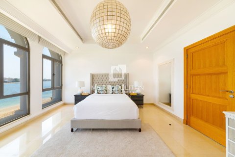 Villa in Signature Villas, Palm Jumeirah, Dubai 5 bedrooms, 1245 sq.m. № 73154 - photo 24