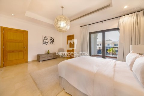 Villa in Signature Villas, Palm Jumeirah, Dubai 5 bedrooms, 1245 sq.m. № 73154 - photo 27