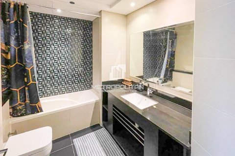 Apartment in Cayan Tower, Dubai Marina, Dubai 2 bedrooms, 116 sq.m. № 73150 - photo 4