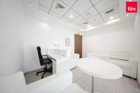 Bureau à Business Bay, Dubai, 50.6 m², № 120751 - photo 13