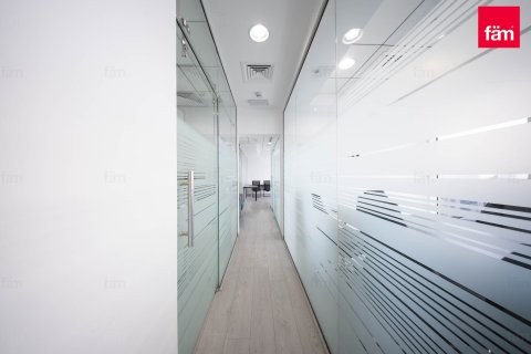 Bureau à Business Bay, Dubai, 50.6 m², № 120751 - photo 12