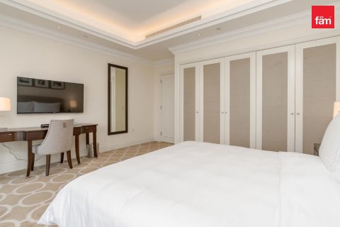 Apartment in Downtown Dubai (Downtown Burj Dubai), Dubai 4 bedrooms, 269.5 sq.m. № 120753 - photo 10