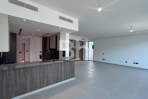 Снять в аренду виллу в Tilal Al Ghaf, Дубай: 4 спальни, 422м², № 22250 - фото 2