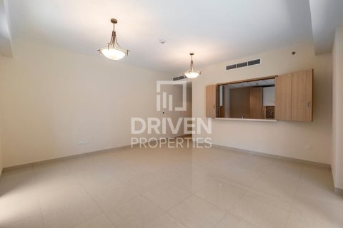 Apartment in Deira, Dubai 2 bedrooms, 128.76 sq.m. № 128741 - photo 2