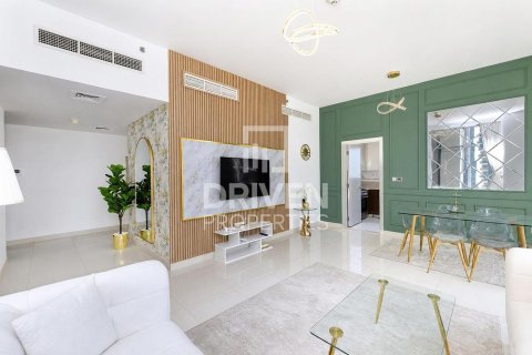 Apartment in BLVD Crescent, Downtown Dubai (Downtown Burj Dubai), Dubai 1 bedroom, 107.67 sq.m. № 128743 - photo 3