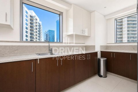Apartment in BLVD Crescent, Downtown Dubai (Downtown Burj Dubai), Dubai 1 bedroom, 107.67 sq.m. № 128743 - photo 6