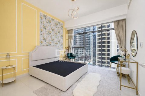 Apartment in BLVD Crescent, Downtown Dubai (Downtown Burj Dubai), Dubai 1 bedroom, 107.67 sq.m. № 128743 - photo 9
