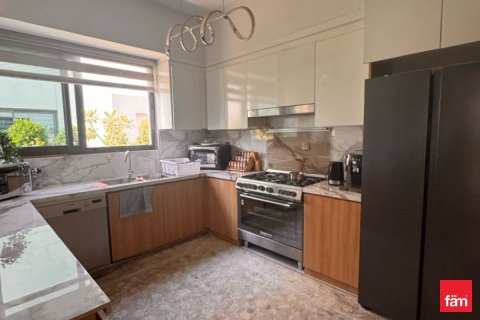 فيلا في دبي 4 غرف نوم, 250 م² رقم 69622 - صورة 8