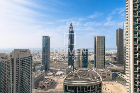 Apartamento en The Address Residences Dubai Opera, Downtown Dubai (Downtown Burj Dubai), Dubai, 2 dormitorios, 116.59 m², № 140979 - foto 13