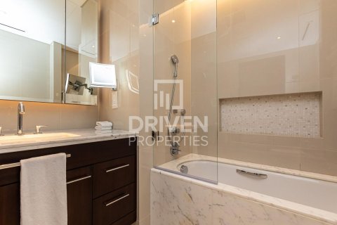 Apartamento en The Address Sky View Towers, Downtown Dubai (Downtown Burj Dubai), Dubai, 2 dormitorios, 157.94 m², № 140978 - foto 17