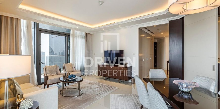 Apartamento en The Address Residence Fountain Views, Downtown Dubai (Downtown Burj Dubai), Dubai, 2 dormitorios, 146.79 m², № 140980