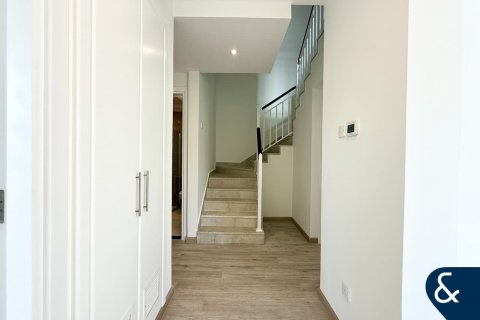 Снять в аренду виллу в Springs 12, The Springs, Дубай: 3 спальни, 209м², № 79178 - фото 19