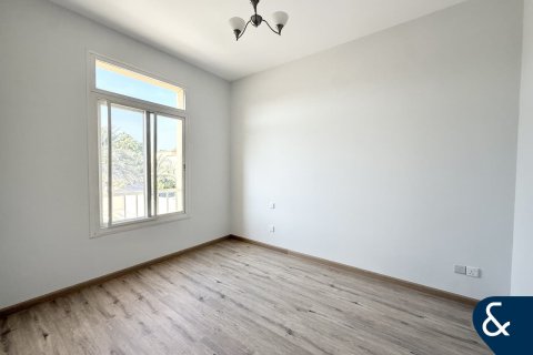 Снять в аренду виллу в Springs 12, The Springs, Дубай: 3 спальни, 209м², № 79178 - фото 22