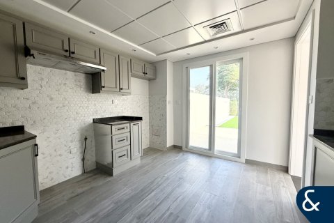 Снять в аренду виллу в Springs 12, The Springs, Дубай: 3 спальни, 209м², № 79178 - фото 4