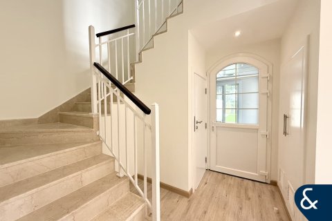 Снять в аренду виллу в Springs 12, The Springs, Дубай: 3 спальни, 209м², № 79178 - фото 15