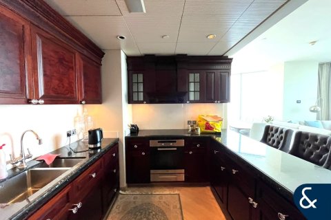 Снять в аренду квартиру в Даунтаун Дубай (Даунтаун Бурдж Дубай), Дубай: 2 спальни, 174м², № 79173 - фото 6