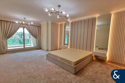 Снять в аренду квартиру в Emaar 6 Towers, Дубай Марина, Дубай: 1 спальня, 139м², № 79174 - фото 4