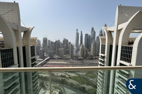 Apartment in Jumeirah Lake Towers, Dubai 5 bedrooms, 515 sq.m. № 79176 - photo 13