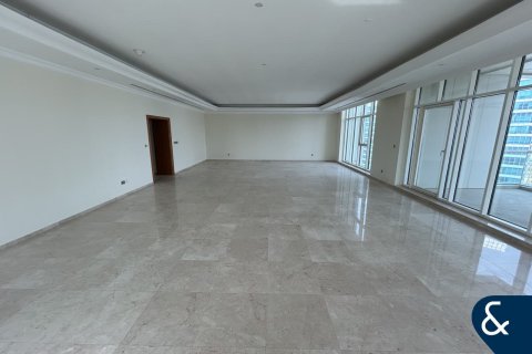 Apartment in Jumeirah Lake Towers, Dubai 5 bedrooms, 515 sq.m. № 79176 - photo 3