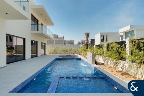 Villa in Sobha Hartland, Mohammed Bin Rashid City, Dubai 6 bedrooms, 746 sq.m. № 79090 - photo 10