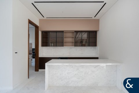 Villa in Sobha Hartland, Mohammed Bin Rashid City, Dubai 6 bedrooms, 746 sq.m. № 79090 - photo 3