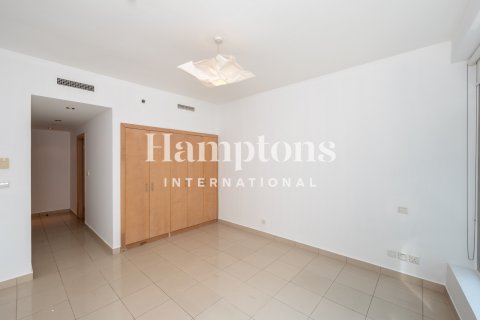 Apartment in The Address Dubai Marina, Dubai Marina, Dubai 2 bedrooms, 120.95970600 sq.m. № 70128 - photo 13