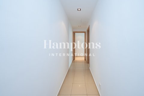 Apartment in The Address Dubai Marina, Dubai Marina, Dubai 2 bedrooms, 120.95970600 sq.m. № 70128 - photo 2