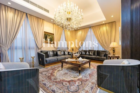 Villa in Nad Al Sheba 1, Nadd Al Sheba, Dubai 4 bedrooms, 474.29954396 sq.m. № 70129 - photo 11