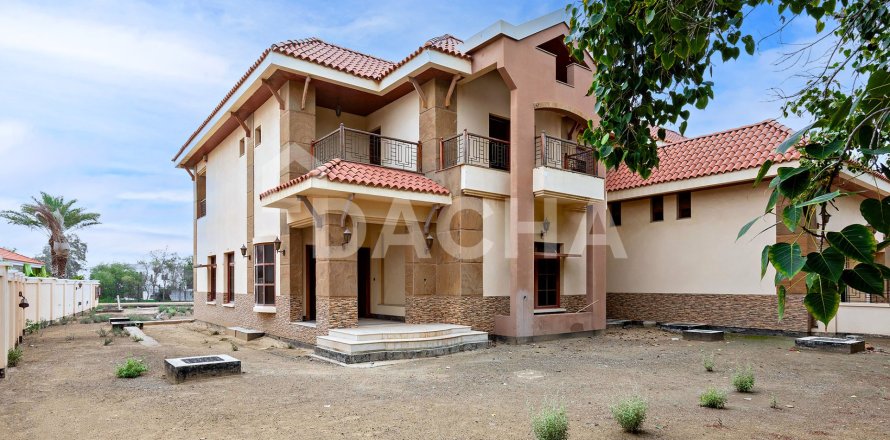 Villa en Jumeirah Islands, Dubai, 5 dormitorios, 785 m², № 105000