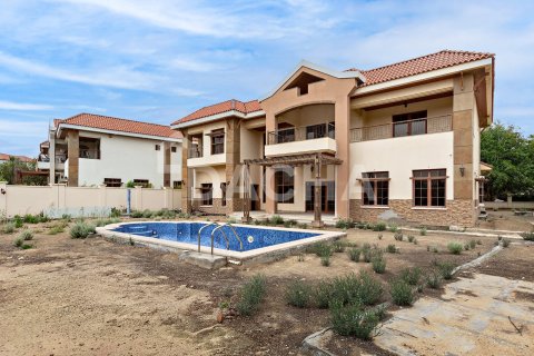 Villa en Jumeirah Islands, Dubai, 5 dormitorios, 785 m², № 105000 - foto 19