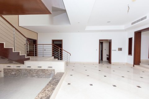 Villa en Jumeirah Islands, Dubai, 5 dormitorios, 785 m², № 105000 - foto 16