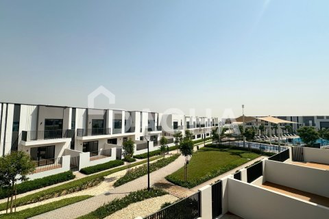 Adosado en EMAAR South, Dubai South (Dubai World Central), Dubai, 3 dormitorios, 193 m², № 104992