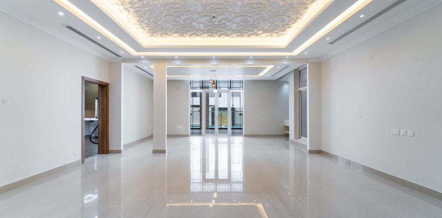 Maison de ville à Nadd Al Sheba, Dubai, 6 chambres, 930 m², № 96989