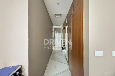Villa in The Field, DAMAC Hills (Akoya by DAMAC), Dubai 6 bedrooms, 1222.98 sq.m. № 137158 - photo 13