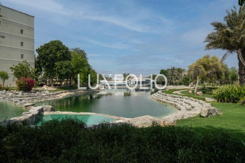 Villa en Motor City, Dubai, 5 dormitorios, 753 m², № 45980 - foto 2