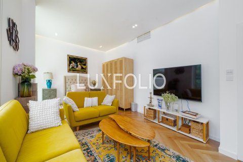 Villa en Motor City, Dubai, 5 dormitorios, 753 m², № 45980 - foto 8