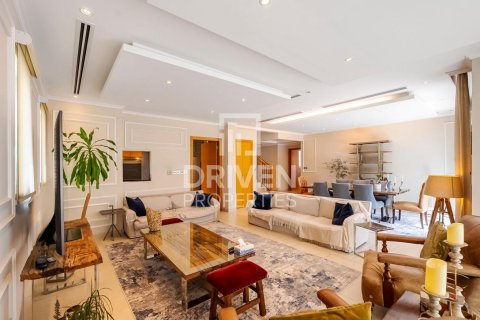 Купить виллу в Legacy, Jumeirah Park, Дубай: 4 спальни, 314м², № 64917 - фото 26