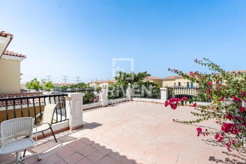 Купить виллу в Legacy, Jumeirah Park, Дубай: 4 спальни, 314м², № 64917 - фото 15