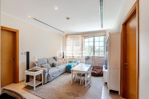 Купить виллу в Legacy, Jumeirah Park, Дубай: 4 спальни, 314м², № 64917 - фото 16