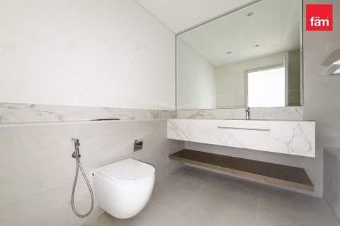 Apartment in Dubai Harbour, Dubai 1 bedroom, 73.1 sq.m. № 133170 - photo 2