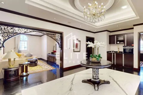 Villa en Dubai, 6 dormitorios, № 56041 - foto 8