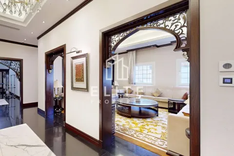 Villa en Dubai, 6 dormitorios, № 56041 - foto 24