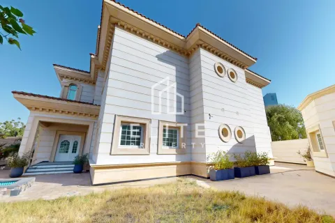 Villa en Dubai, 6 dormitorios, № 56041 - foto 1