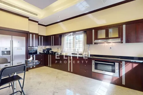 Villa en Dubai, 6 dormitorios, № 56041 - foto 5